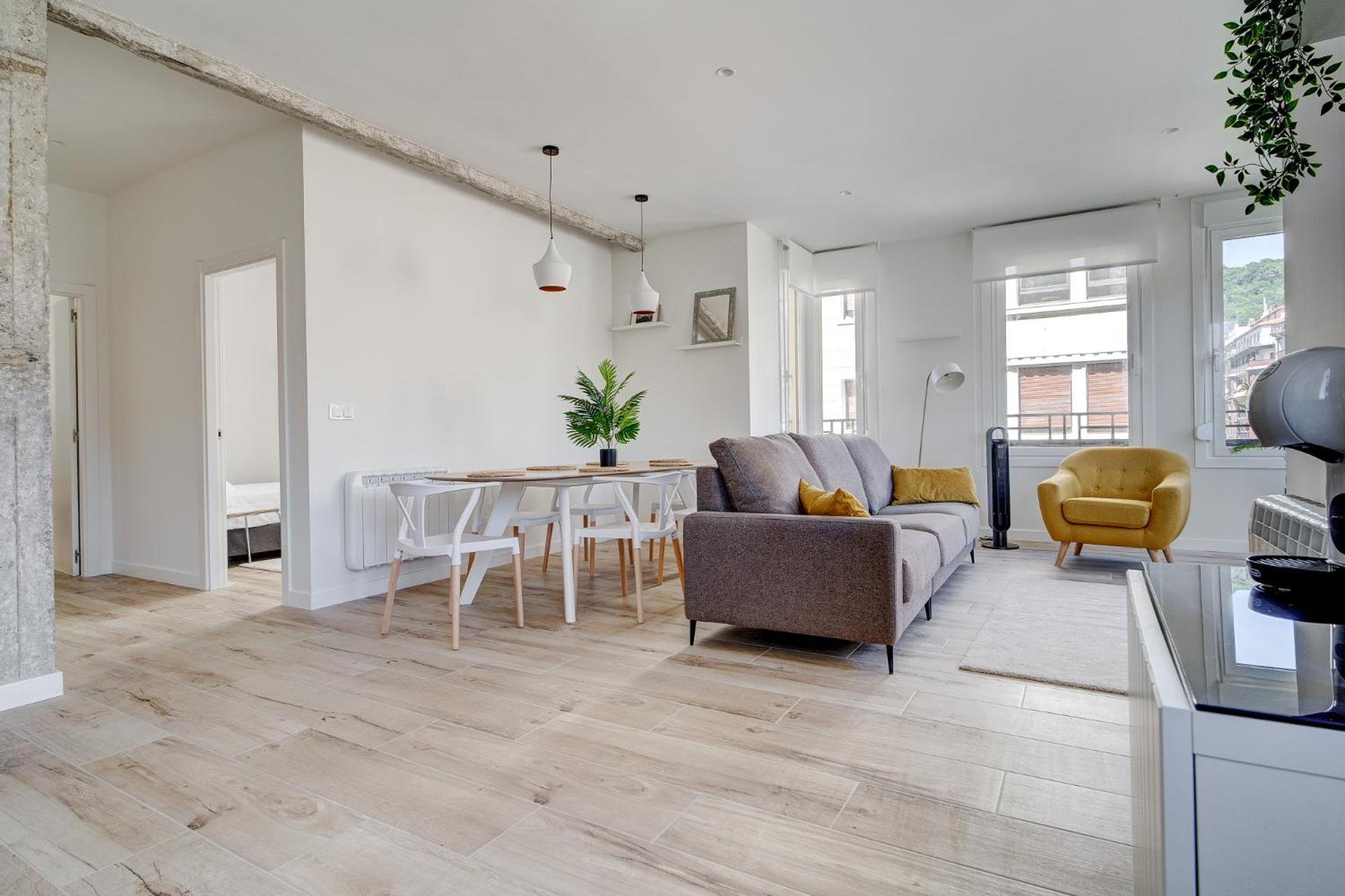 Apartamentos Gran Via By Sanse Holidays サン・セバスティアン エクステリア 写真