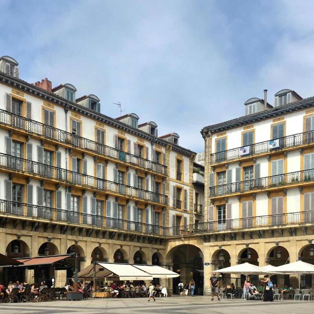 Apartamentos Gran Via By Sanse Holidays サン・セバスティアン エクステリア 写真